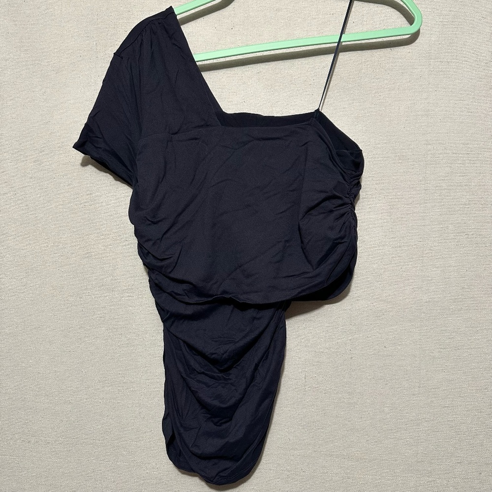 NWT Susana Monaco Short Sleeve Side Off Shoulder Top - size S